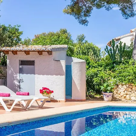 Charming In With Private Pool *