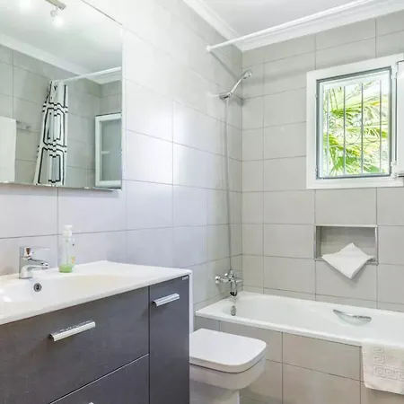 Charming In With Private Pool
