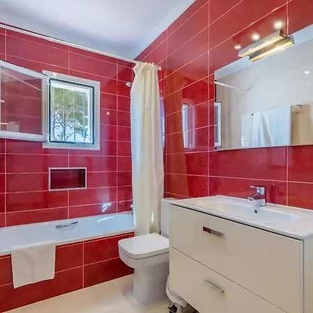 Charming In With Private Pool *