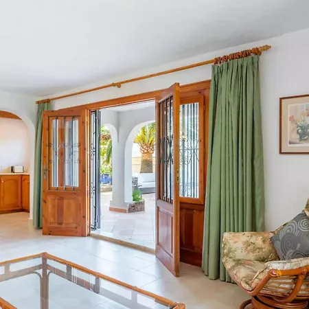 Villa Charming In With Private Pool *
